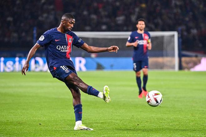 世俱杯16强对阵：皇马落死亡半区 亚洲黑马战曼城（世俱杯16强签位出炉：皇马陷入死亡半区，亚洲黑马对阵曼城）