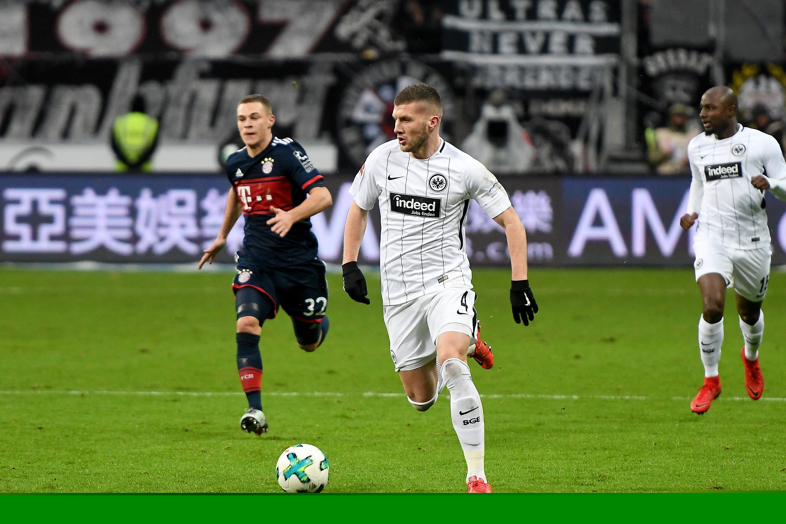 福克斯：哈珀和卡斯尔非常无私，我们还有更大的目标要去实现