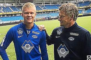 德甲今日开战！拜仁慕尼黑都否去的5连胜？（德甲今夜打响！拜仁能否延续五连胜？）