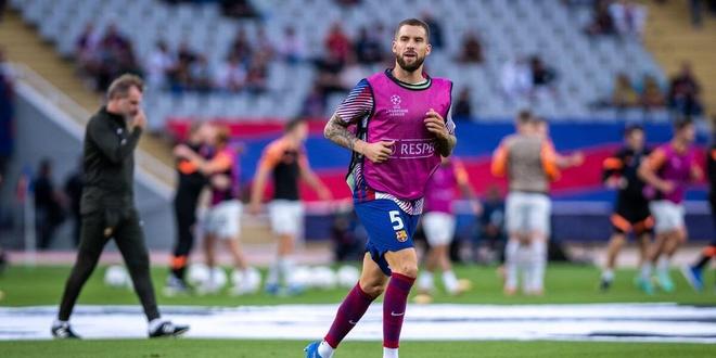 欧冠淘汰赛前瞻：曼联对阵巴黎,（欧冠淘汰赛前瞻：曼联迎战巴黎圣日耳曼）