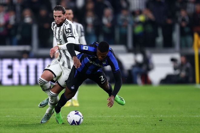 成都战亚冠领头羊，轮到刘殿座首发，蒯纪闻若集训海港难摆脱垫底（成都对决亚冠领头羊：刘殿座有望首发，蒯纪闻若赴集训海港或难逃垫底）