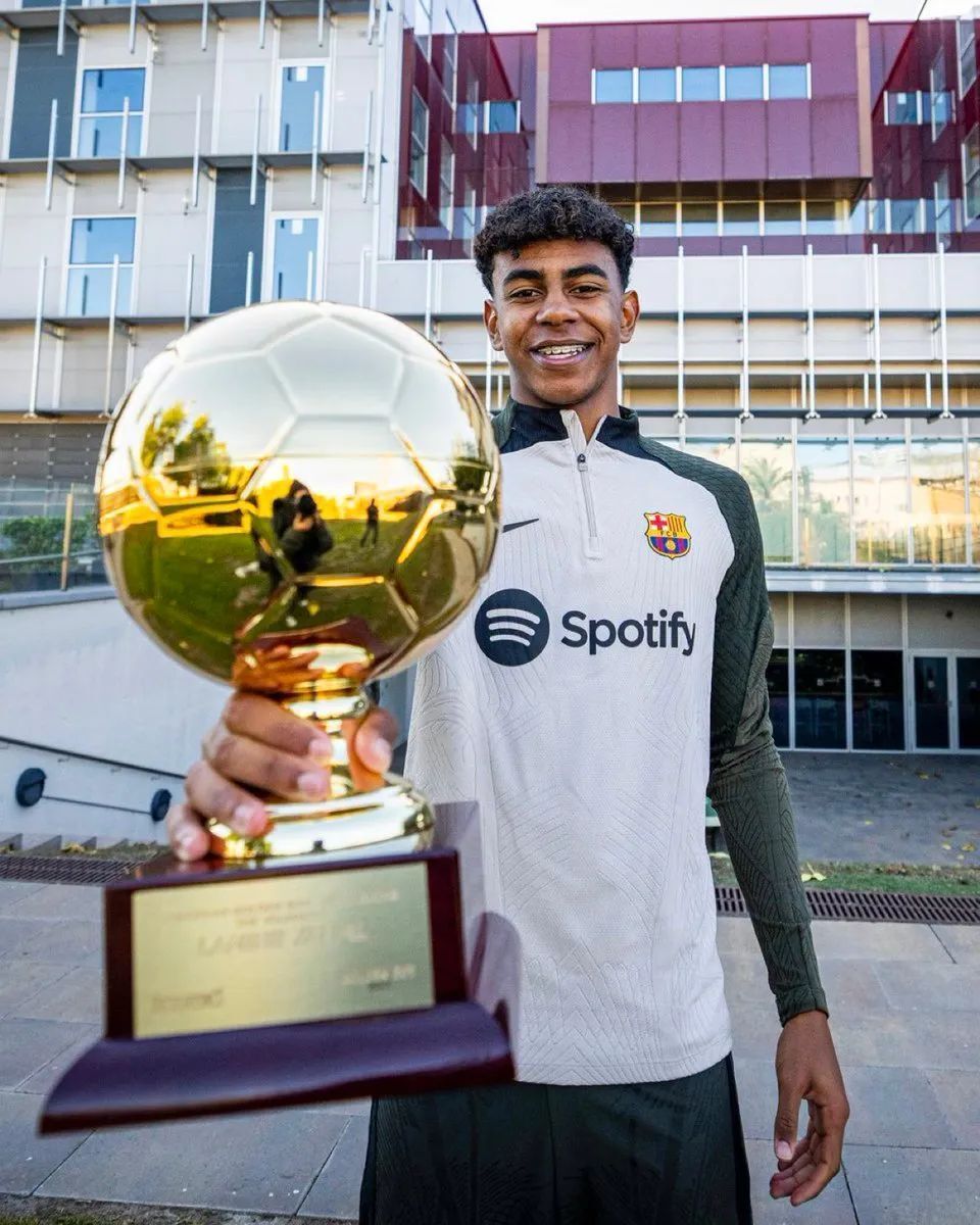 追求字母哥，勇士决定引热议，筹码公布！拉科布演都不演了