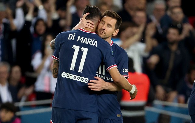 前喀麦隆主帅：埃托奥认为自己最帅，不用奥纳纳是怕球员对抗（前喀麦隆主帅称：埃托奥自认最帅，弃用奥纳纳为避队内对抗）