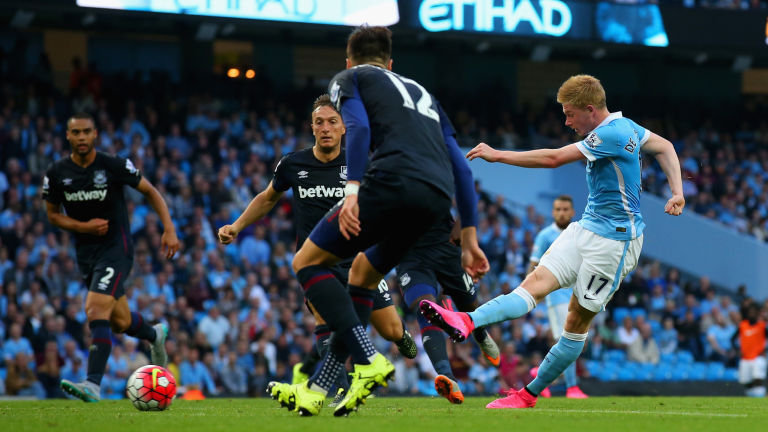 法尔克：拜仁谈妥于帕新合同的年薪和奖金，但还差解约条款没谈好（法尔克：拜仁与于帕续约的薪资与奖金已达成一致，解约条款仍在磋商）