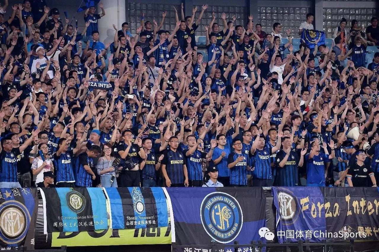 意媒：罗马在持续推动拉斯帕多里、齐尔克泽以及迪萨西的转会（罗马持续推进拉斯帕多里、齐尔克泽与迪萨西的引援谈判）