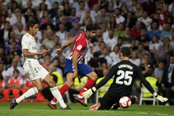 借鉴国米阿德里亚诺改编的莱昂纳多之歌