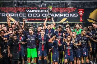 曼联中场组织乏力