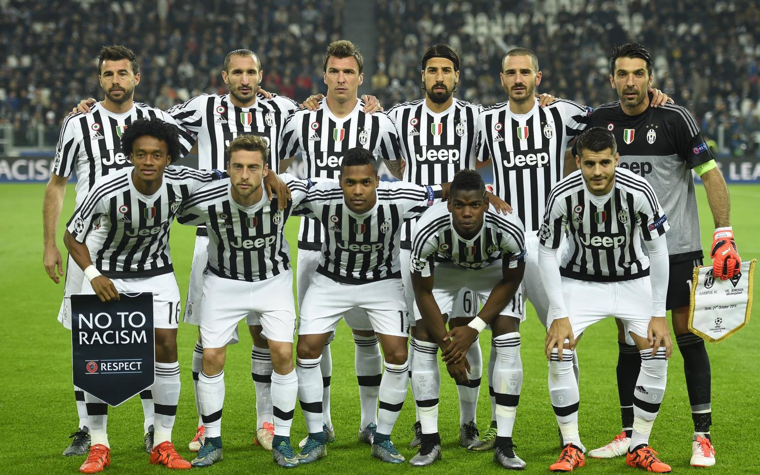 懂球帝足协杯冠军海报：国安是冠军！