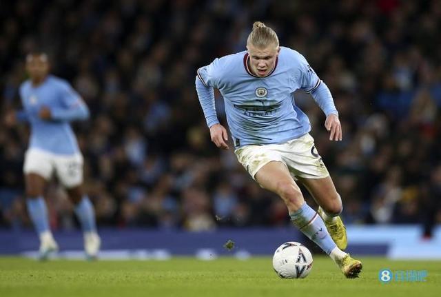 保加利亚男排尼科洛夫 年薪曝光 波兰媒体：来波超会更多